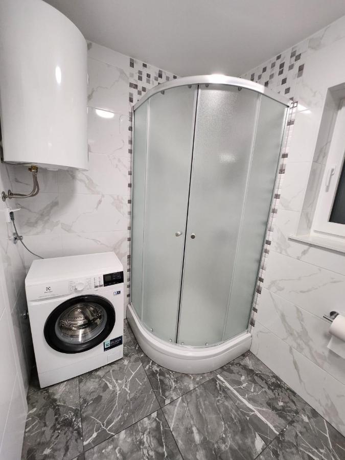 Apartmani M&L I M&J Malinska Eksteriør billede